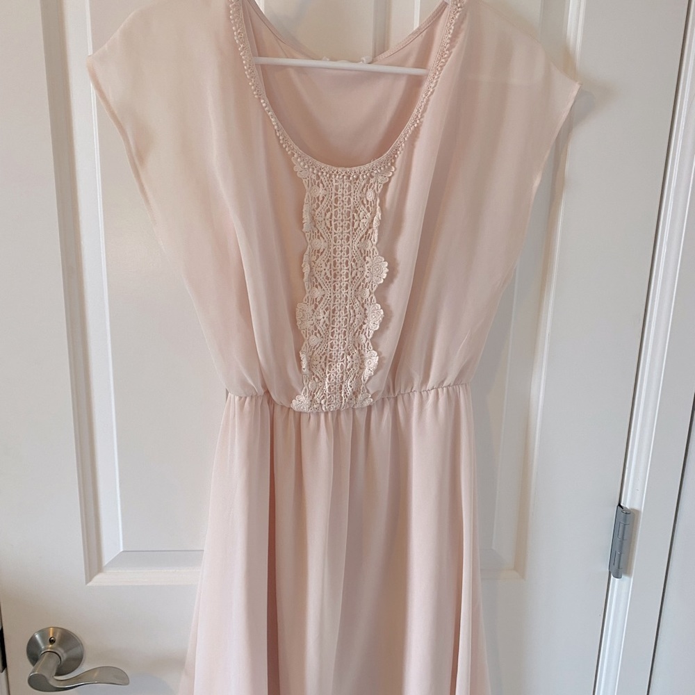 Lush blush cap sleeve dress. Size M